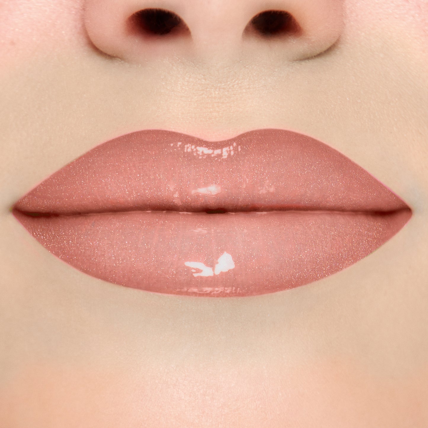 Dewy Lip Glaze | Brillo natural e hidratación intensa para tus labios