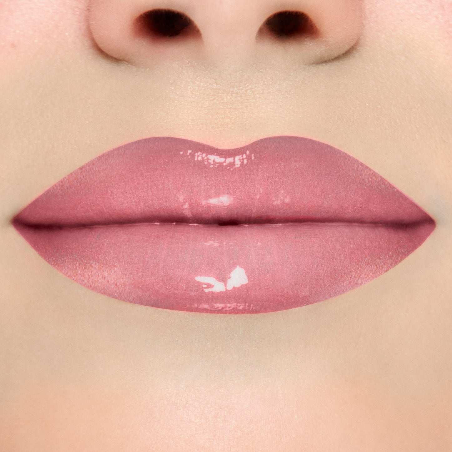 Dewy Lip Glaze | Brillo natural e hidratación intensa para tus labios