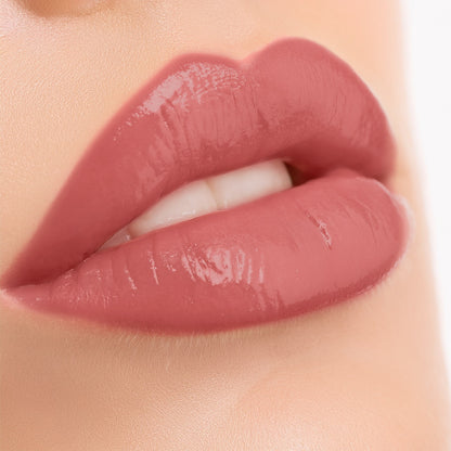 Shine Kiss Me More Labial | Hidratación 24H y Color 12H con Brillo Intenso